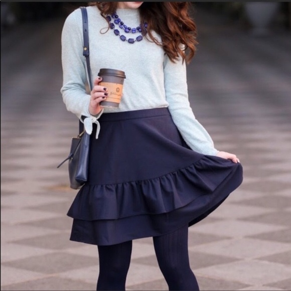 J crew navy blue ruffle hem skirt 8 NWT
